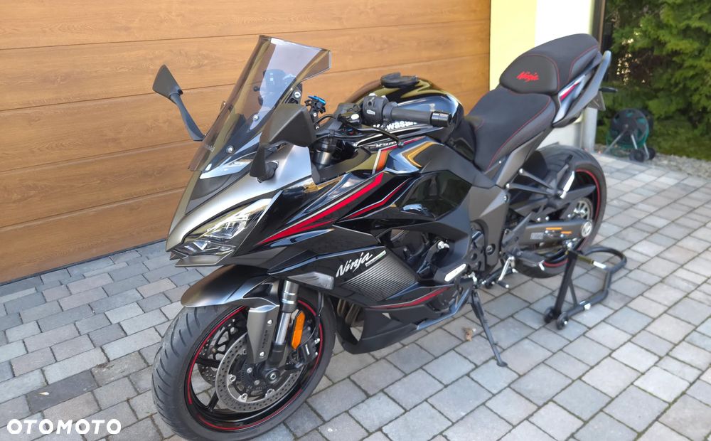 Kawasaki Ninja 1000 SX - 4