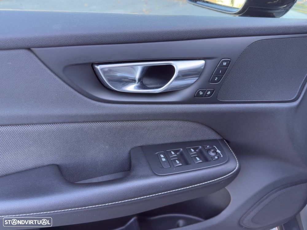 Volvo V60 2.0 D4 R-Design Geartronic - 12