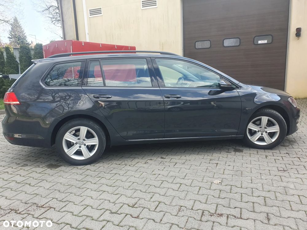 Volkswagen Golf 1.6 TDI BlueMotion Technology Lounge - 20