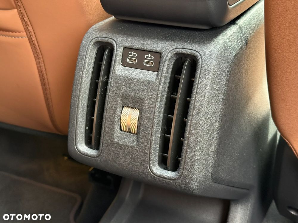 MINI Countryman C mHEV Linia Favoured - 18
