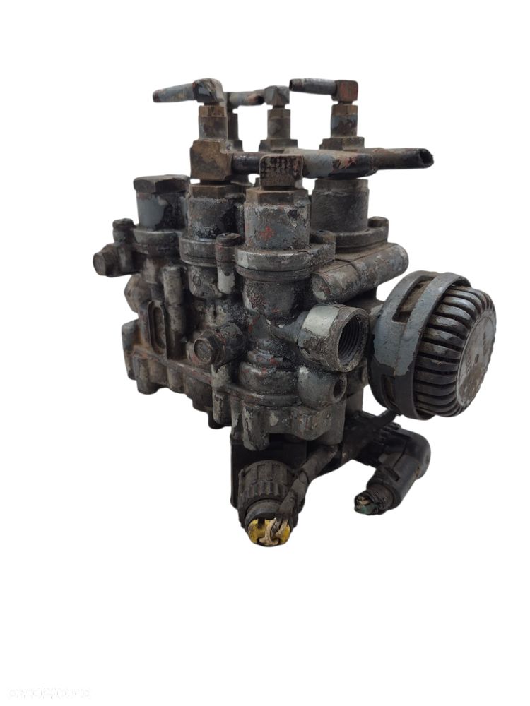 ZAWÓR REGULACJI PODUSZEK ECAS MAN TGA - 1