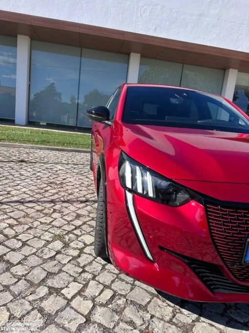 Peugeot e-208 50 kWh GT Line - 4