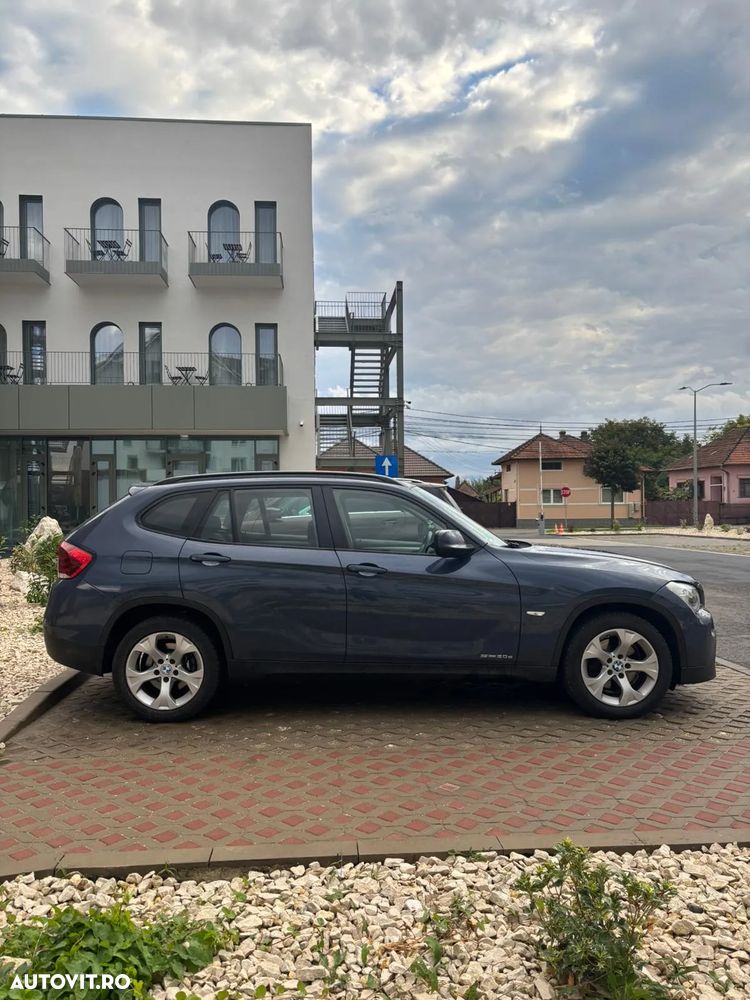 BMW X1 xDrive20d - 4