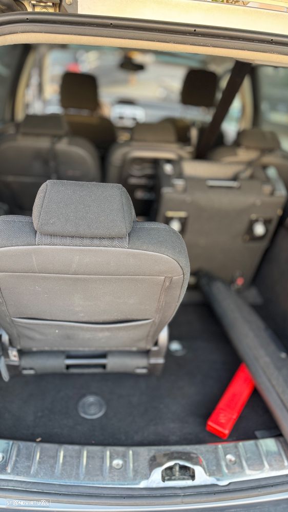 Peugeot 307 SW 1.6 HDi FAP SE Navteq - 16