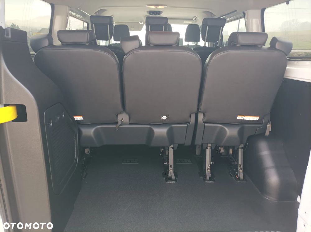 Ford Transit Custom - 13