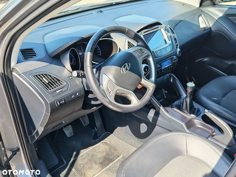 Hyundai ix35 2.0 2WD Comfort - 13