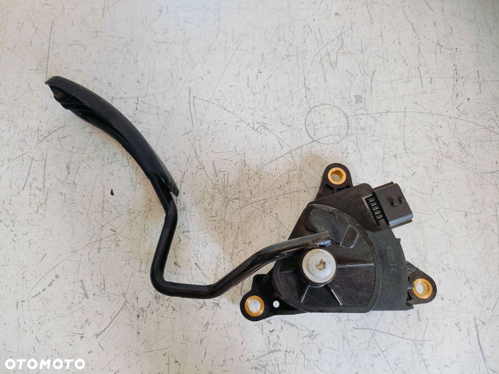 RENAULT MODUS 04-07 1.2 B POTENCJOMETR PEDAŁ GAZU 8200139319 - 2