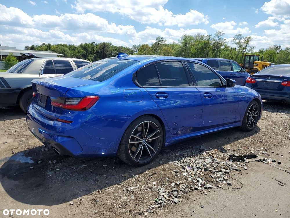 BMW Seria 3 330i M Sport sport - 5