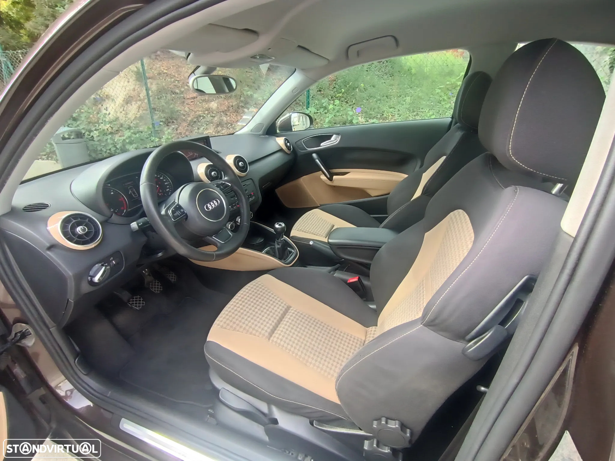 Audi A1 1.6 TDI Sport - 12