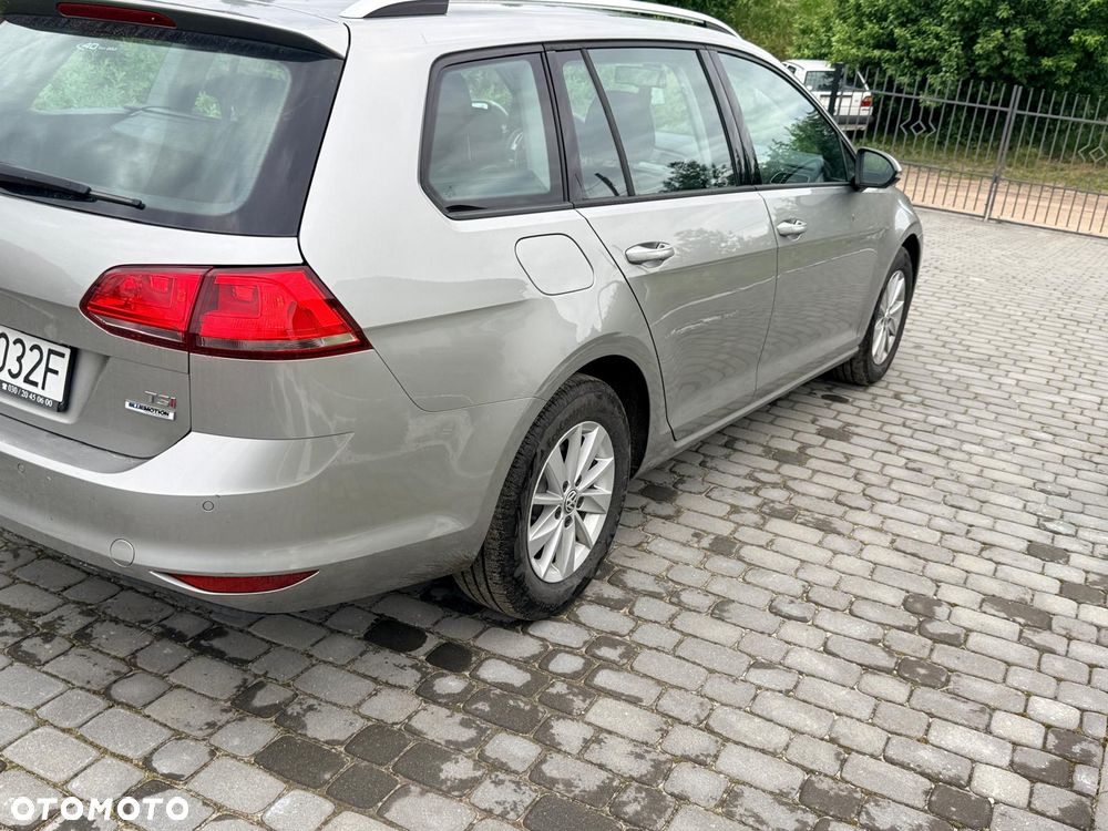 Volkswagen Golf 1.4 TSI BMT Comfortline - 5