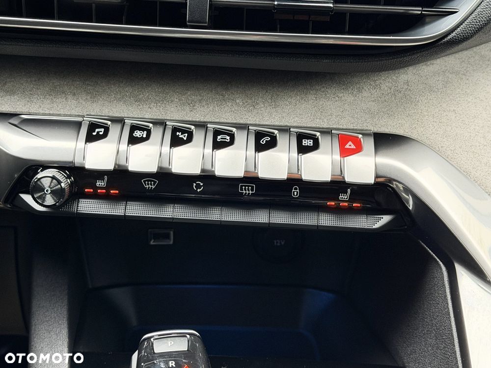 Peugeot 3008 1.5 BlueHDi GT S&S EAT8 - 8