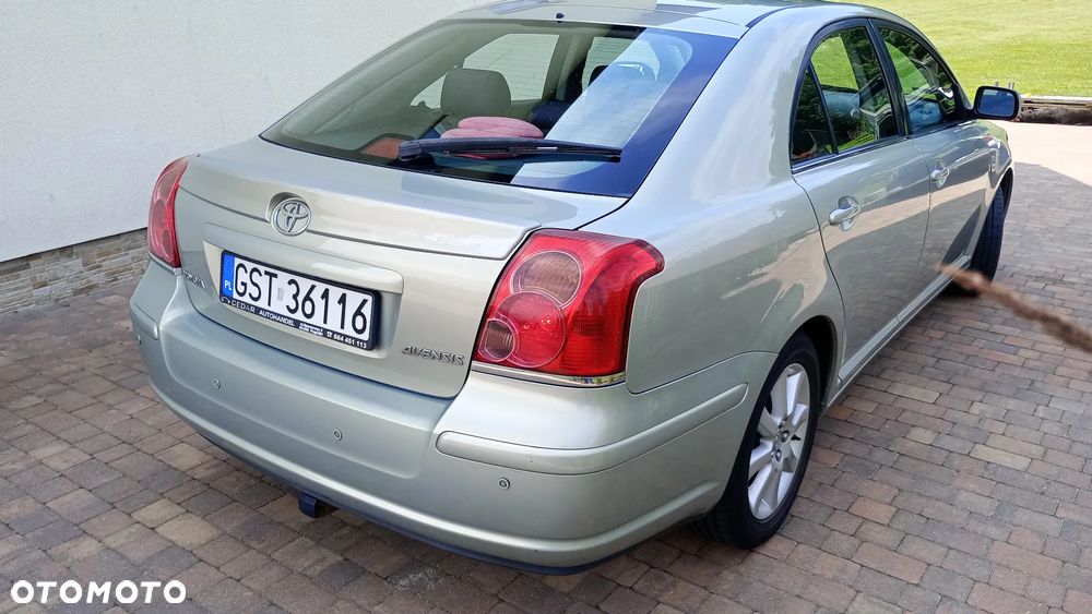 Toyota Avensis 2.0 D-4D Prestige - 3