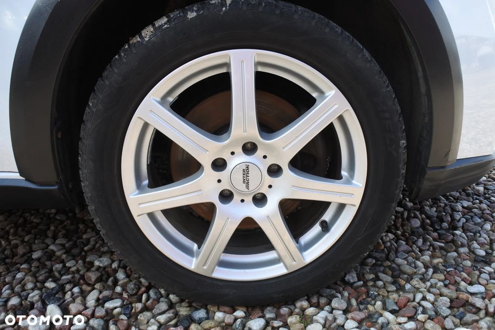 Skoda Octavia Scout 2.0 TDI 4x4 DSG - 29