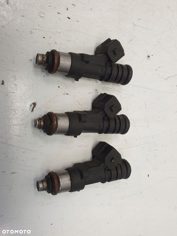 WTRYSKIWACZ Opel Meriva B 1.4 T turbo _ 028158207 - 1