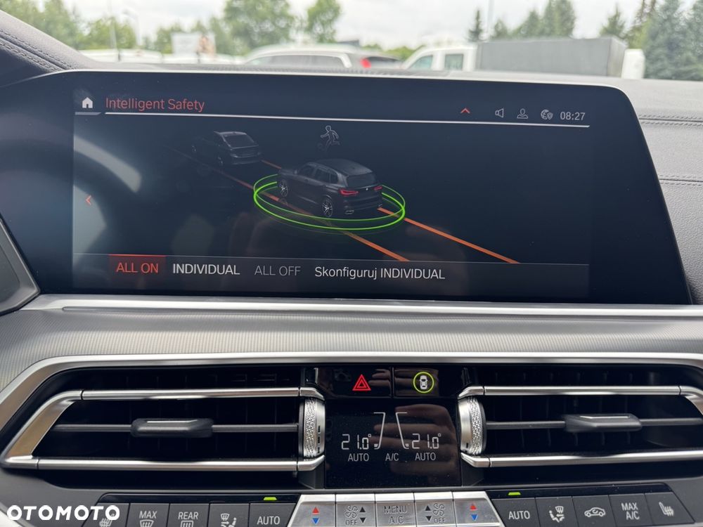 BMW X5 xDrive25d - 33