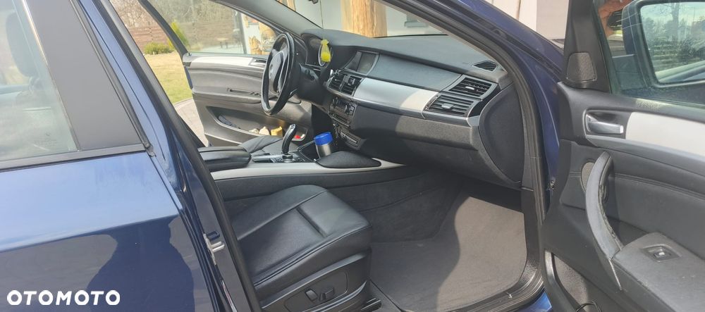 BMW X6 xDrive30d - 27