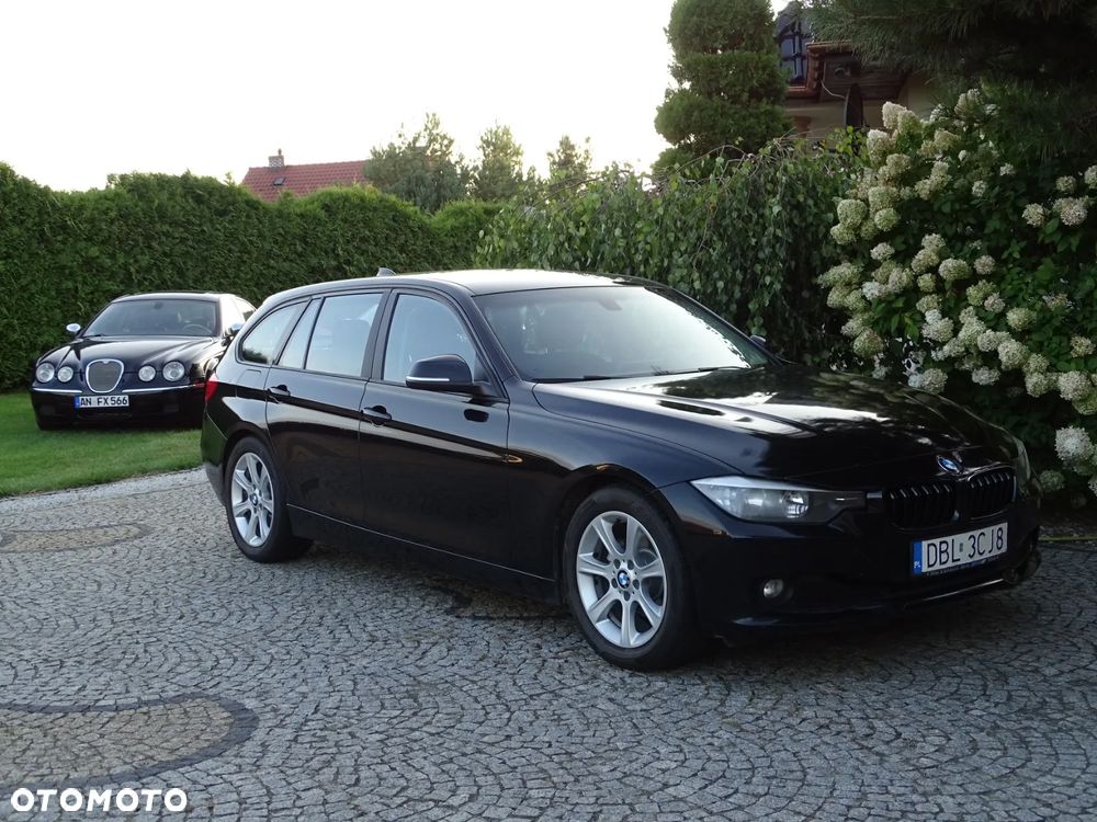 BMW Seria 3 - 24