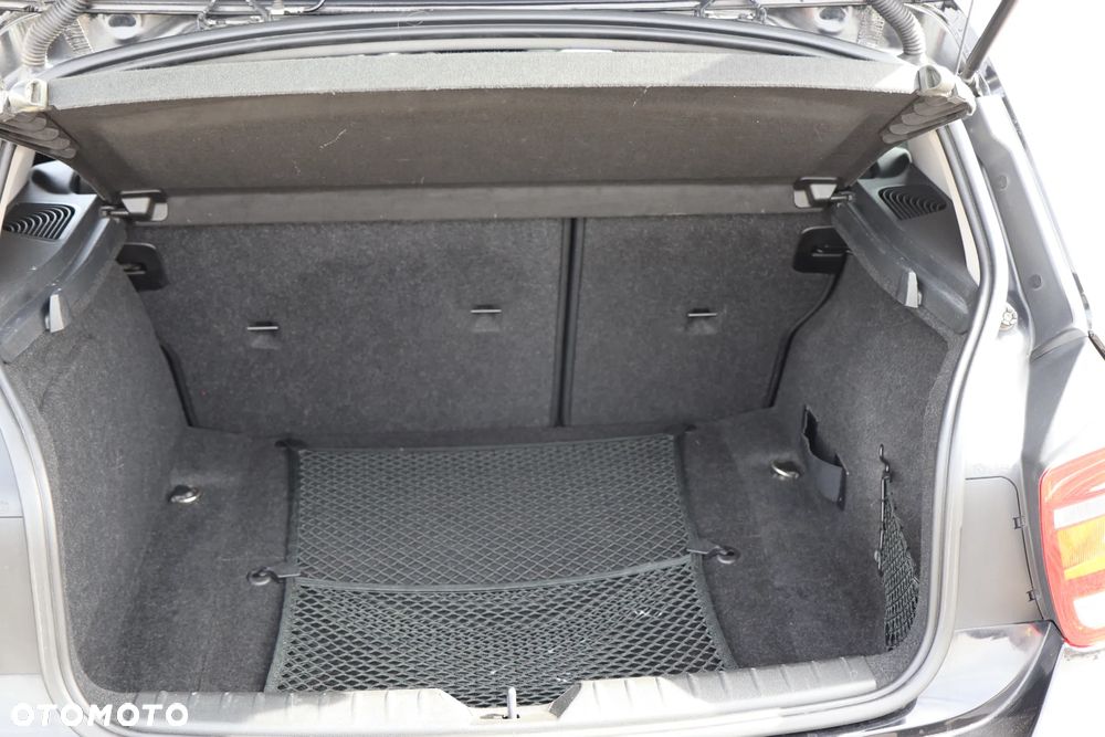 BMW Seria 1 114i - 37
