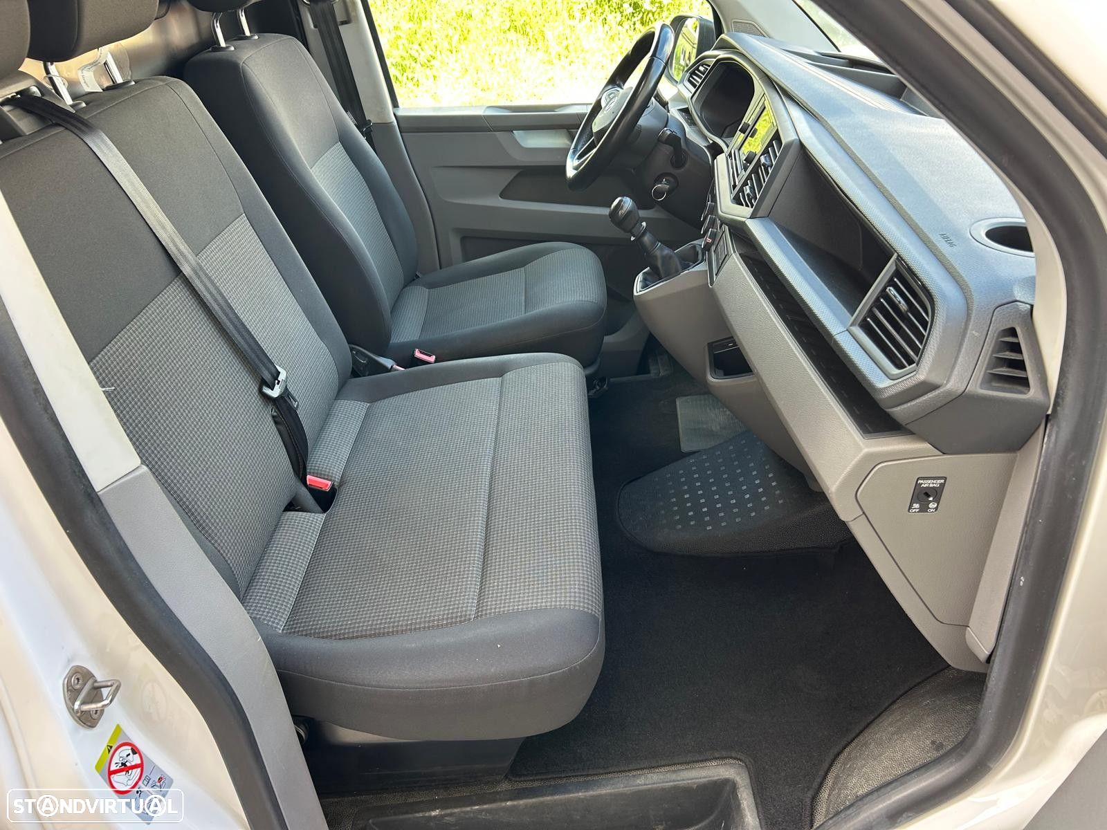 VW Transporter 2.0 TDI L.Business - 9
