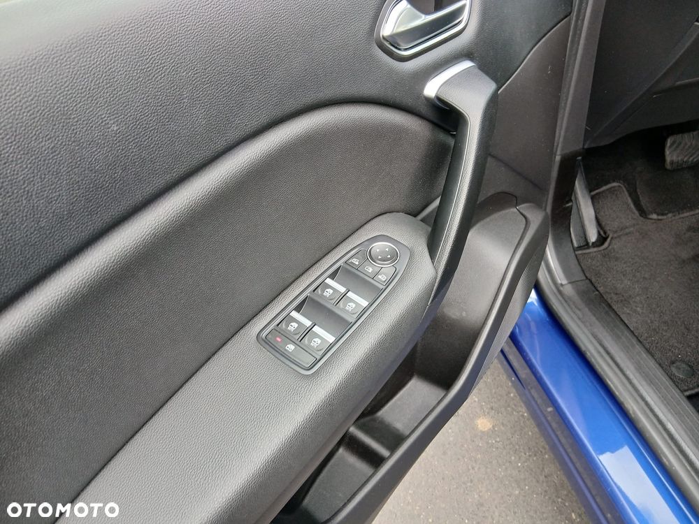 Renault Captur 1.3 Energy TCe Initiale Paris EDC - 16