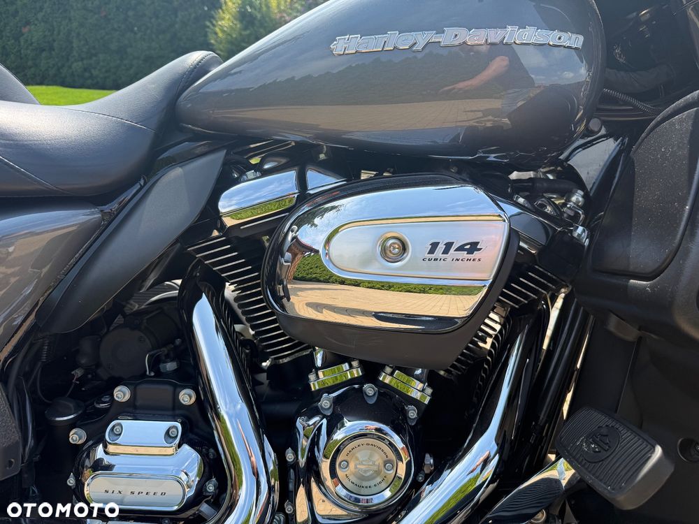 Harley-Davidson Touring Ultra Limited - 4