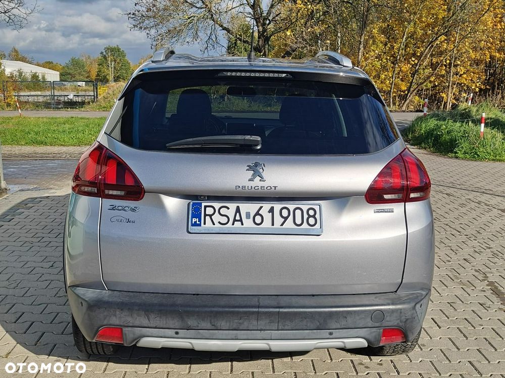 Peugeot 2008 2017 photo 4