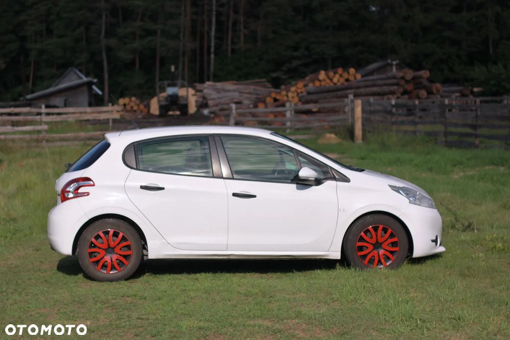 Peugeot 208 1.4 HDi Access - 8
