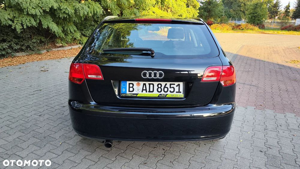Audi A3 Sportback 1.6 Ambiente - 7