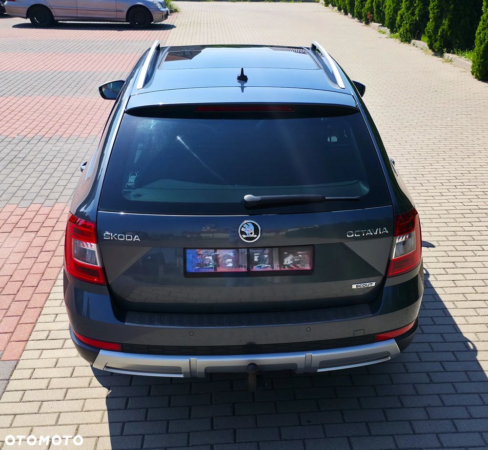 Skoda Octavia 2.0 TDI 4x4 DSG Scout - 10
