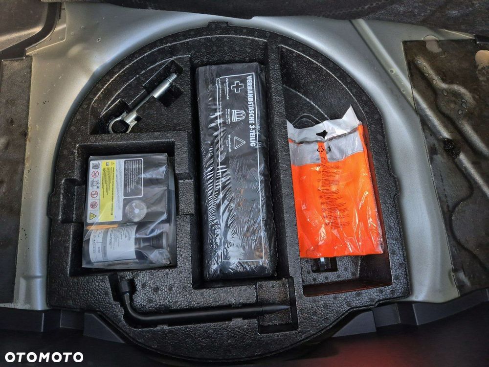 Mazda 2 SKYACTIV-G 90 Nakama - 24