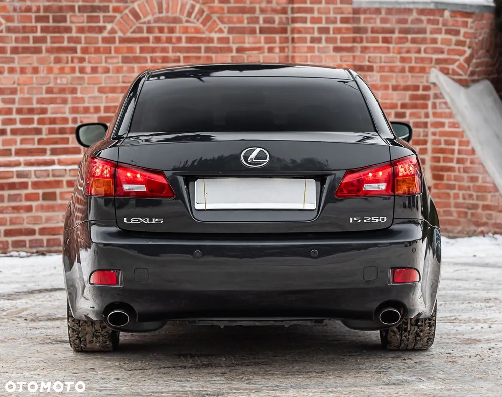 Lexus IS 250 Sport Line - 11