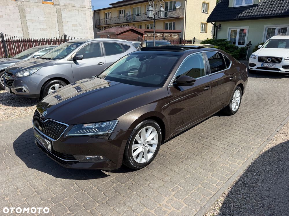 Skoda Superb 2.0 TDI Style - 26