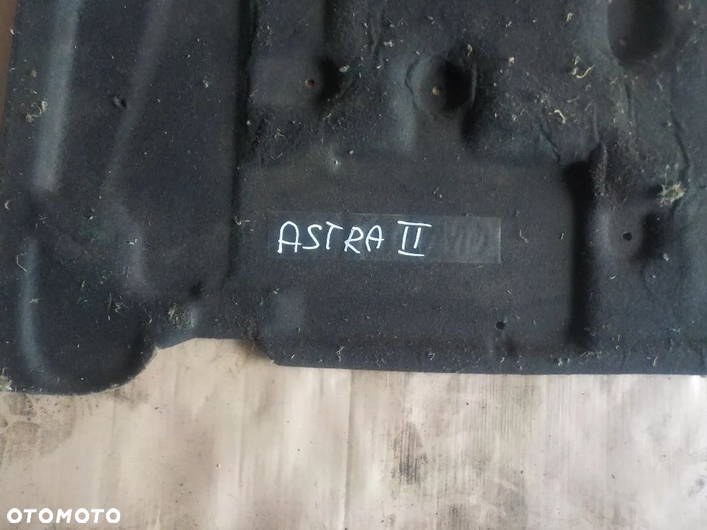 OPEL ASTRA II WYGŁUSZENIE MASKI - 2