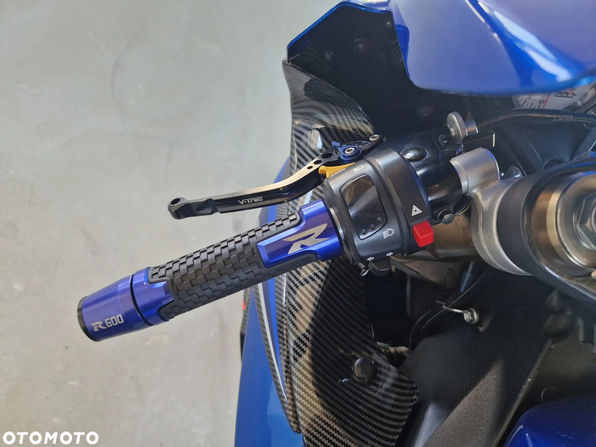 Suzuki GSX-R - 13