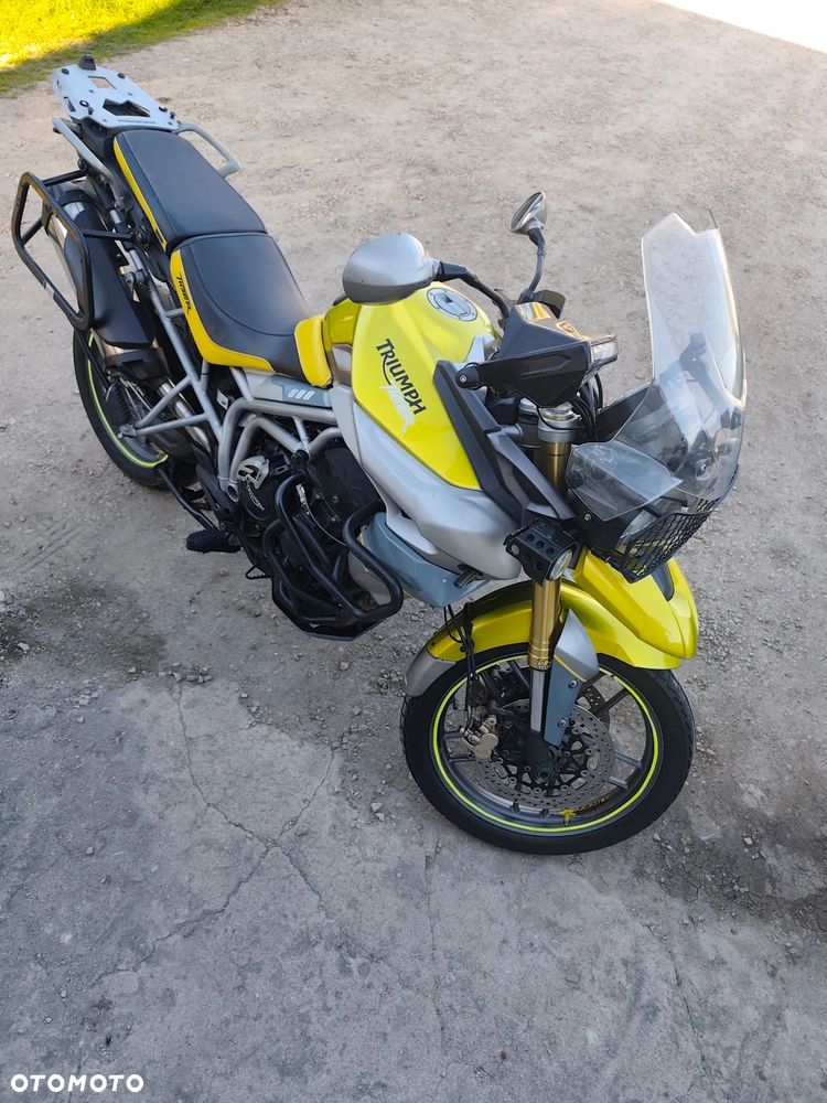 Triumph Tiger - 11