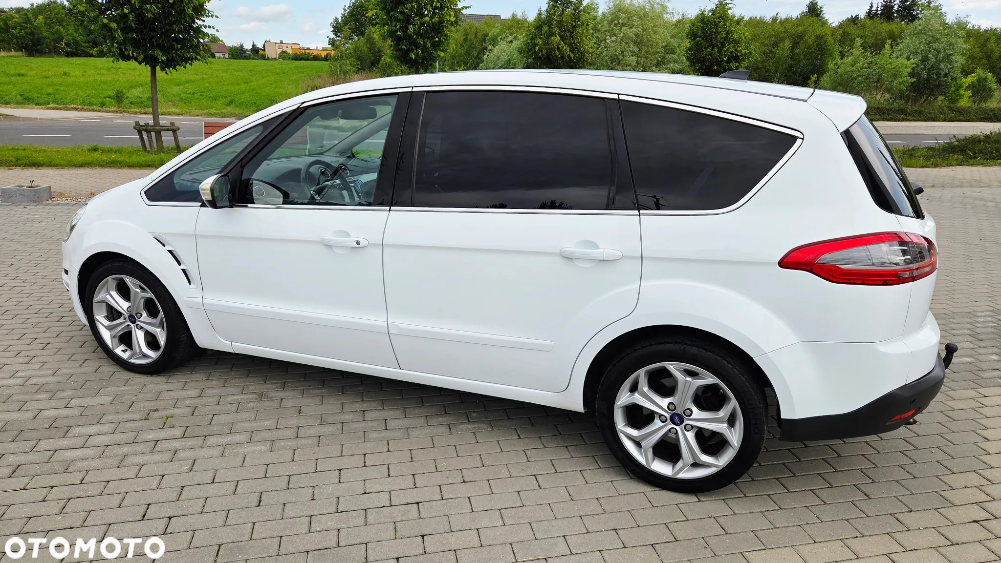Ford S-Max 2.0 TDCi DPF Titanium - 6
