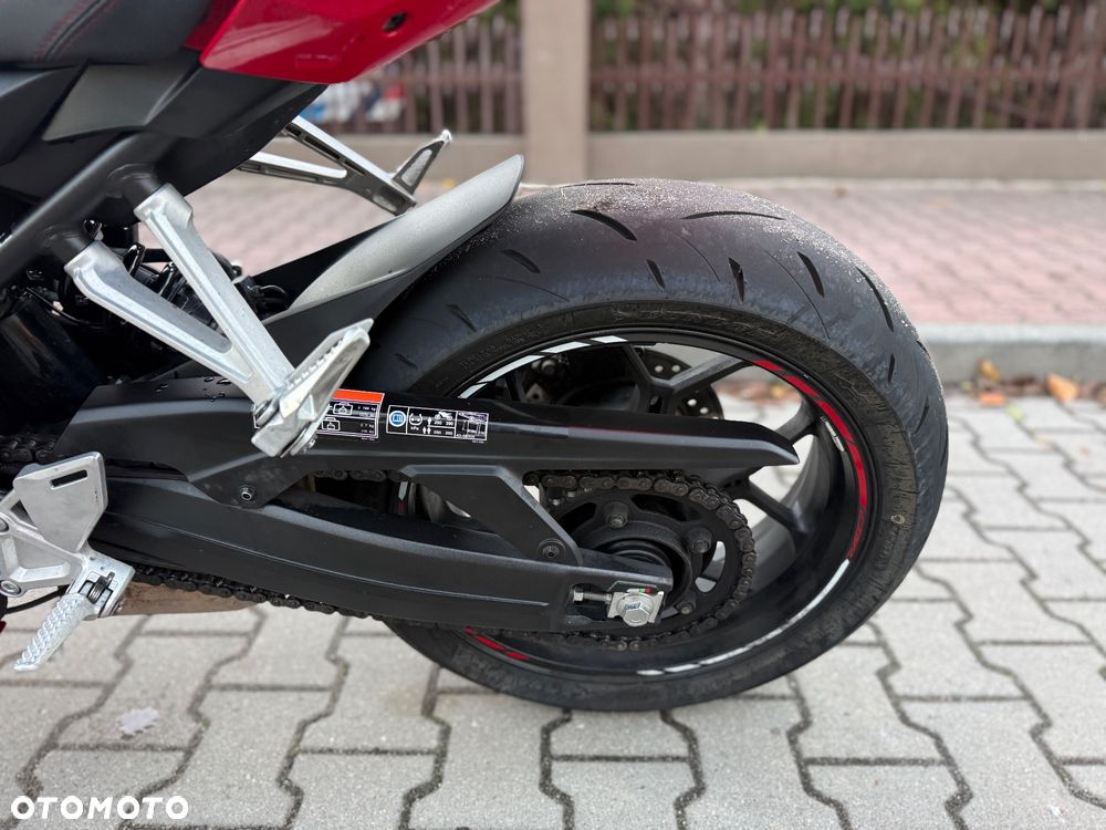 Honda CBR - 24