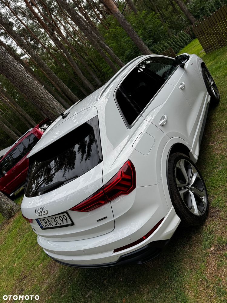 Audi Q3 - 4