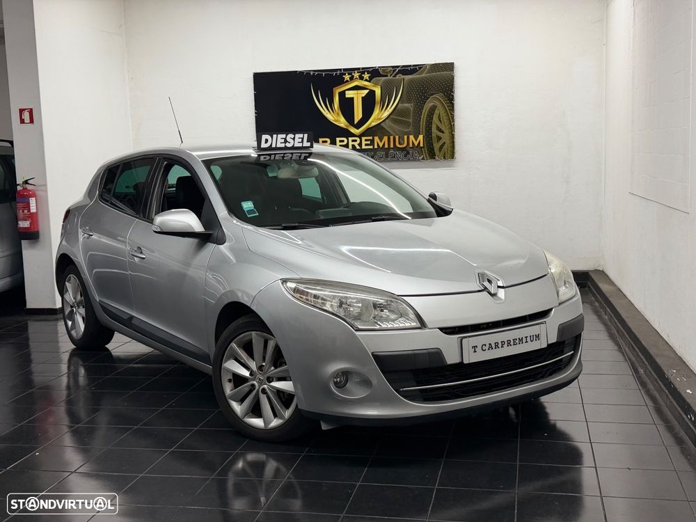 Renault Mégane 1.5 dCi Dynamique S - 2