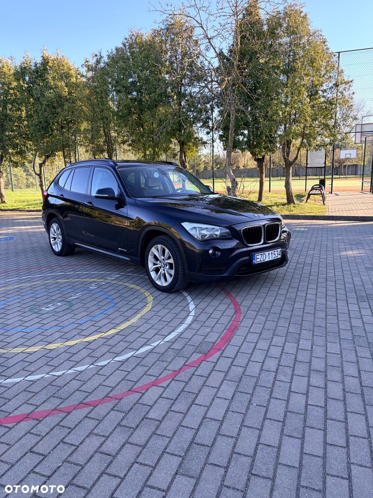 BMW X1 sDrive18d xLine - 1