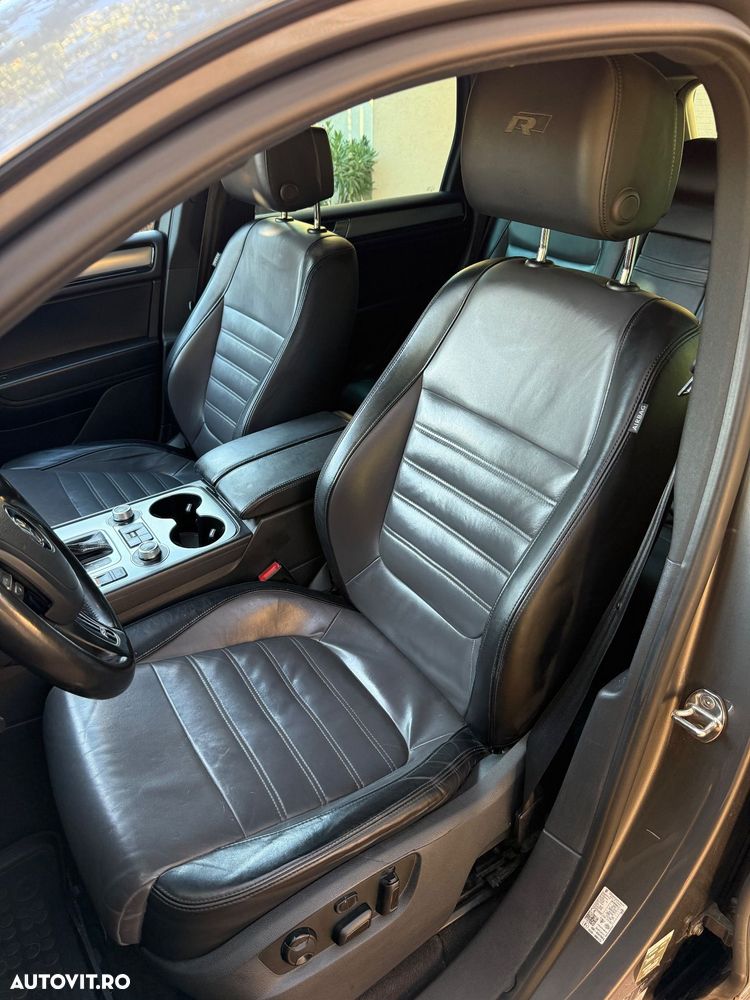 Volkswagen Touareg - 5