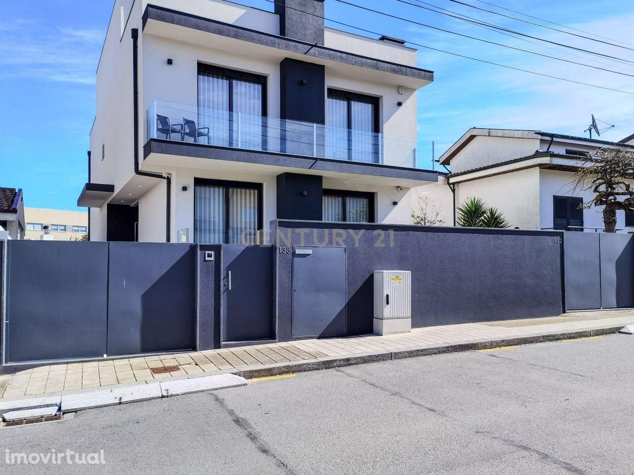 Moradia de Luxo Única em Rio Tinto - Grande imagem: 3/60