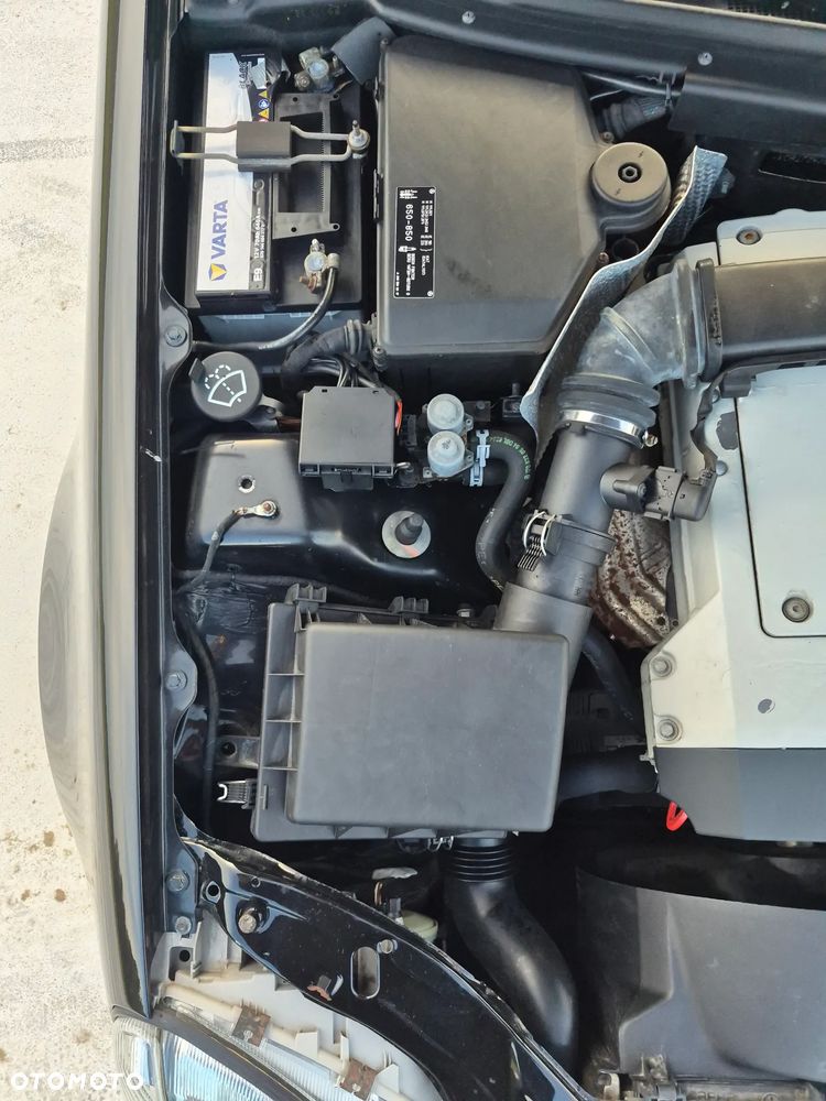 Mercedes-Benz SLK 200 - 21