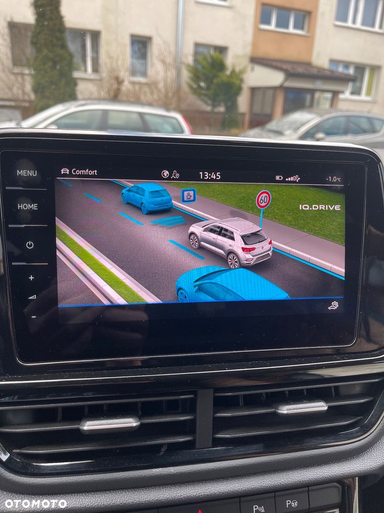 Volkswagen T-Roc - 14