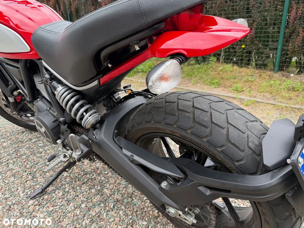 Ducati Scrambler - 13