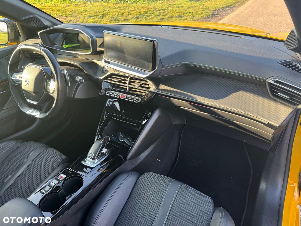 Peugeot 208 PureTech 100 EAT8 GT Pack - 34