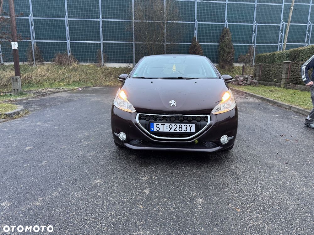 Peugeot 208 PureTech 82 Allure - 3