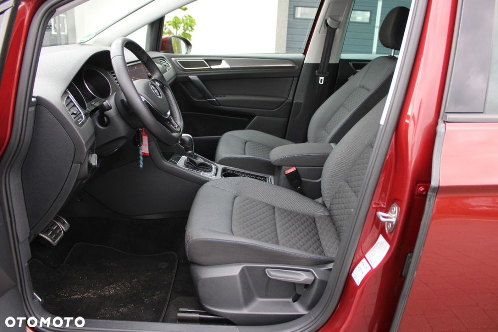 Volkswagen Golf Sportsvan - 20
