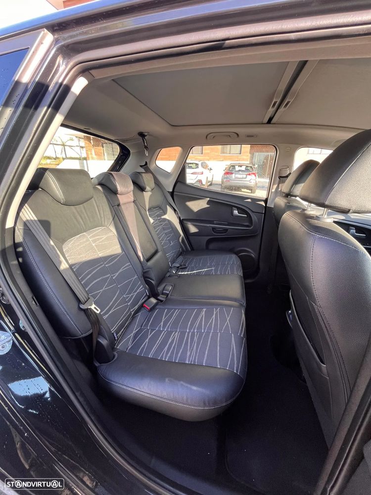 Kia Venga 1.4 CRDi TX ISG - 2