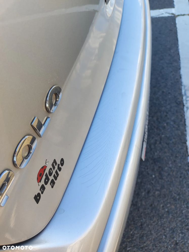 Volkswagen Polo 1.4 TDI Comfortline - 9